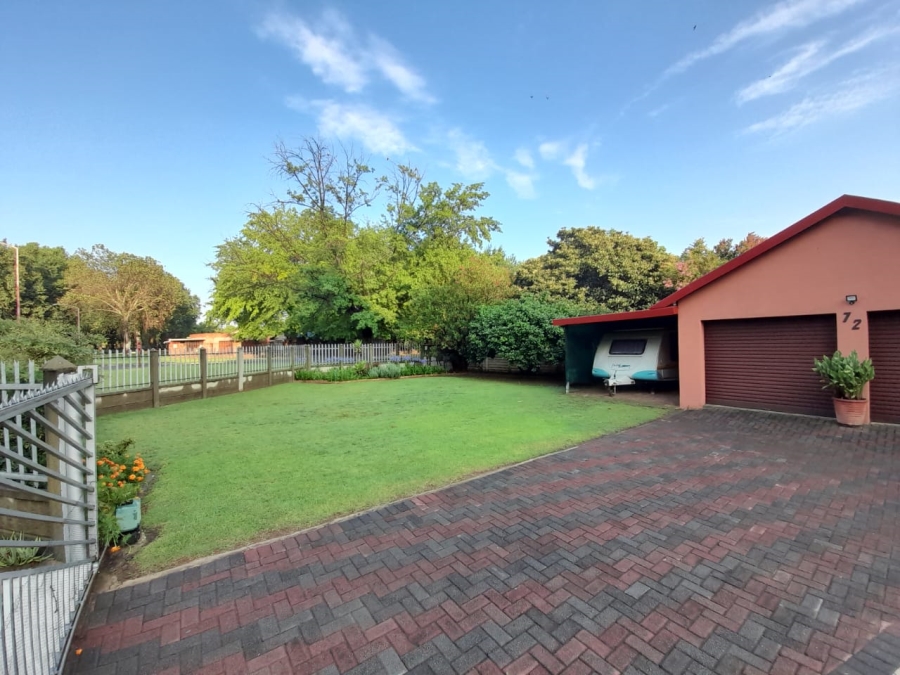 3 Bedroom Property for Sale in Vaalpark Free State